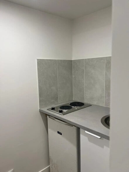 33 Rue André Joineau, Le Pré-Saint-Gervais à louer - Photo intérieure – Image 2 sur 4