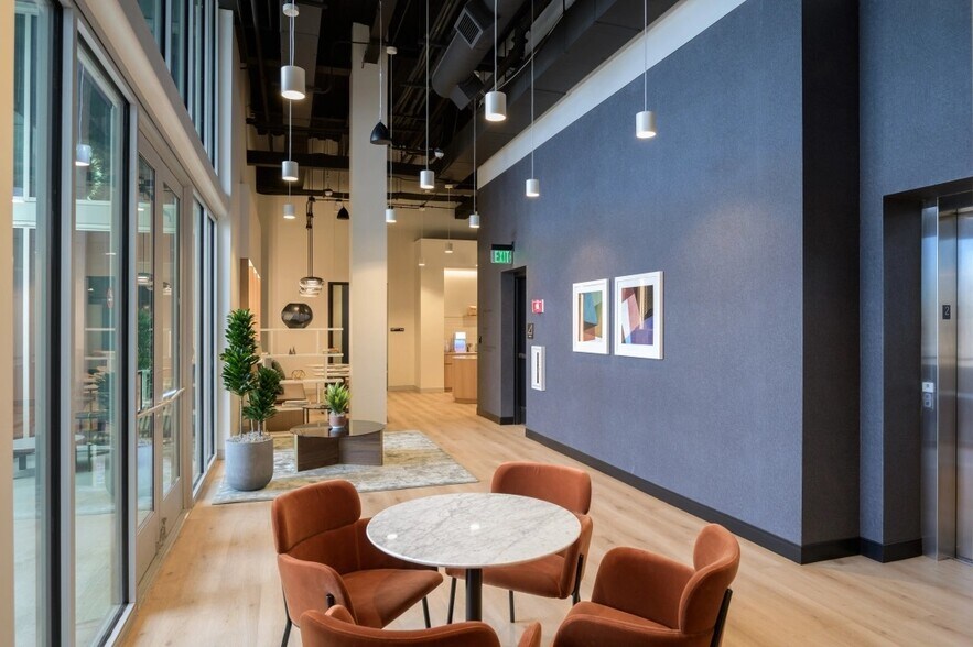 2128-2158 W 32nd Ave, Denver, CO à louer - Photo intérieure – Image 2 sur 13