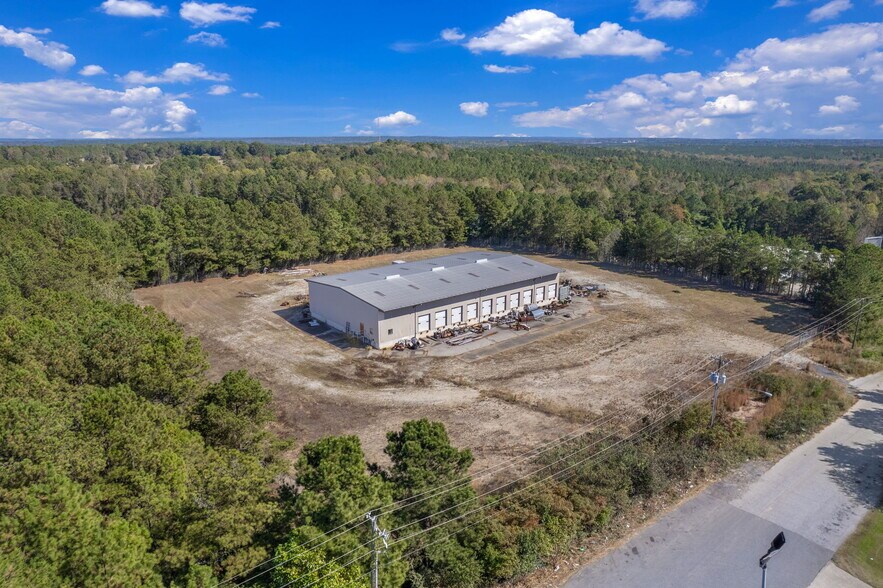 101 Commerce Ave, Clinton, SC à vendre - Photo de l’immeuble – Image 1 sur 7