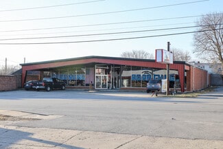 Plus de détails pour 9 W Main St, Chesterfield, IN - Local commercial à louer