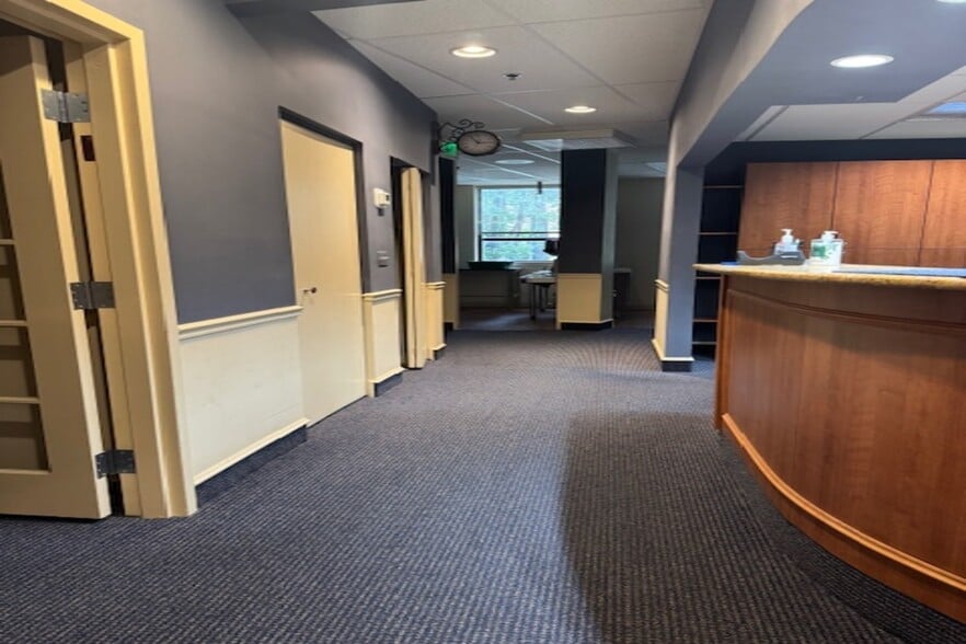 40 York Rd, Towson, MD à louer - Photo de l’immeuble – Image 3 sur 9