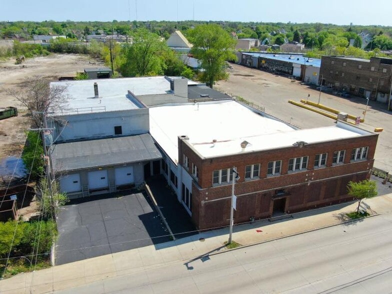 3258 W Fond Du Lac Ave, Milwaukee, WI à vendre - Aérien – Image 2 sur 20