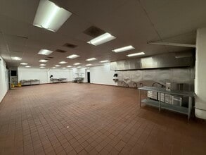 3820 Penniman Ave, Oakland, CA à louer Photo intérieure– Image 2 sur 2