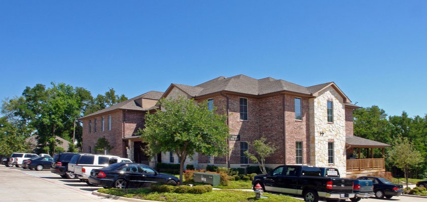 2340 Justin Rd, Highland Village, TX à louer - Photo de l’immeuble – Image 3 sur 4