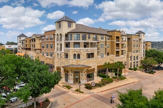 Plus de détails pour 300 E Basse Rd, San Antonio, TX - Local commercial à louer