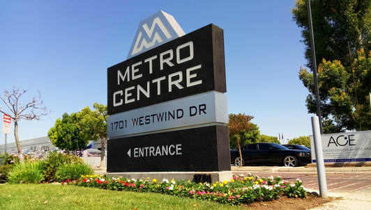 1701 Westwind Dr, Bakersfield, CA à louer - Photo de l’enseigne sur pylône – Image 2 sur 30