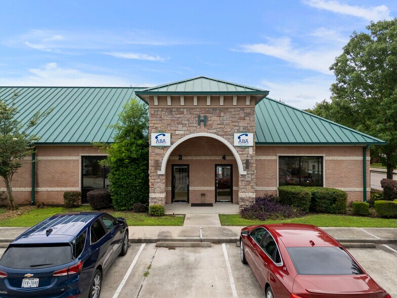 1125 Cypress Station Dr, Houston, TX à vendre - Photo de l’immeuble – Image 1 sur 44