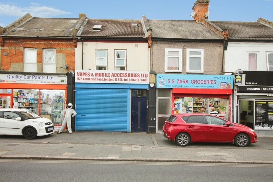 525 Katherine Rd, Londres à louer - Photo de l’immeuble – Image 1 sur 23