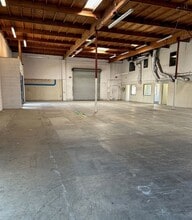 900 W Washington Ave, Escondido, CA à louer Photo intérieure– Image 2 sur 4