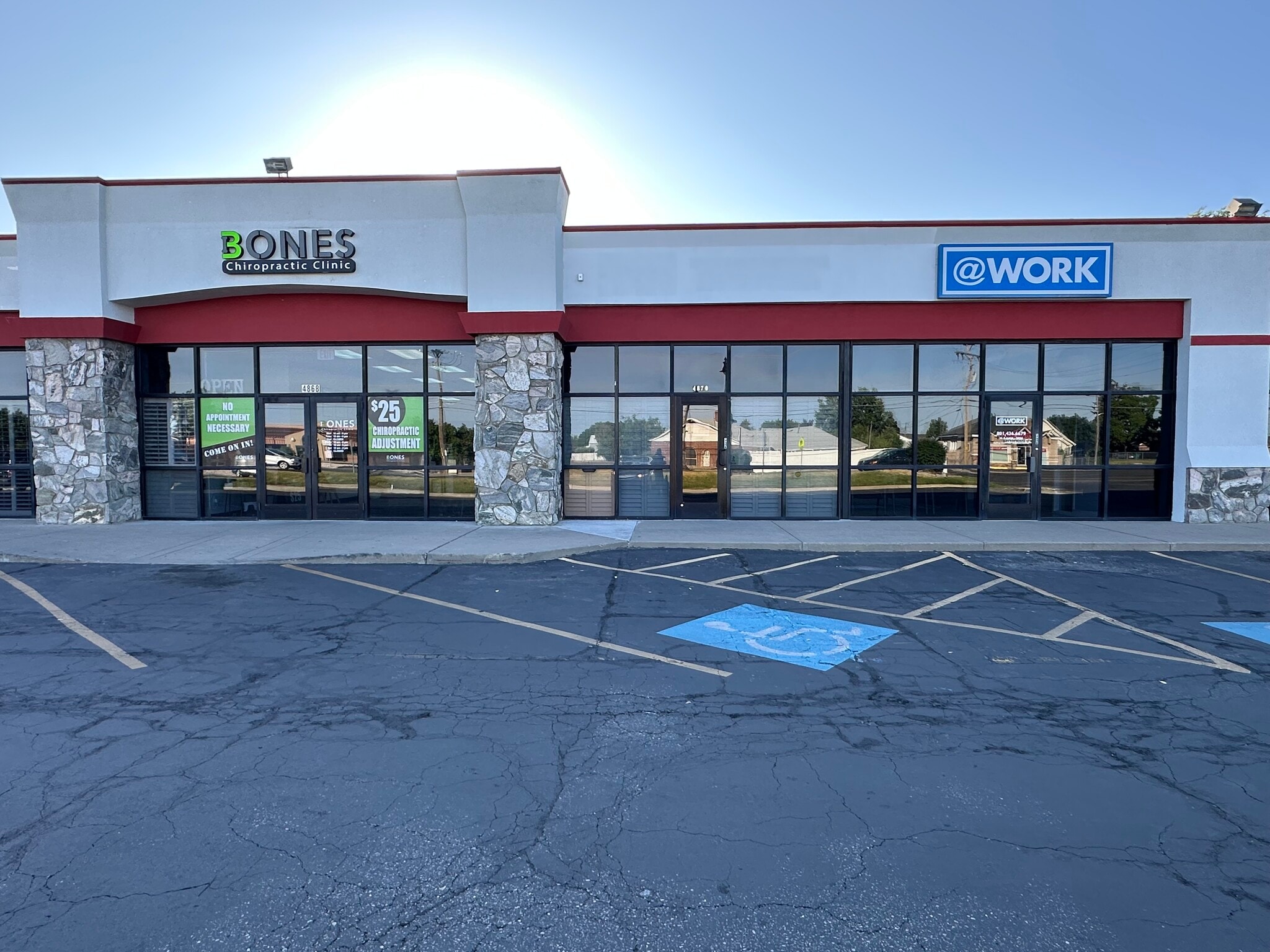 4860-4876 S 1900 W, Roy, UT à louer Photo de l’immeuble– Image 1 sur 8