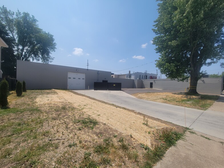 601 Portage St, Kalamazoo, MI à louer - Photo de l’immeuble – Image 2 sur 3