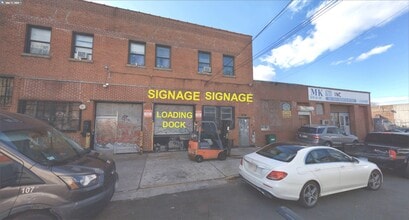3260 62nd St, Woodside, NY à louer Photo intérieure– Image 2 sur 23
