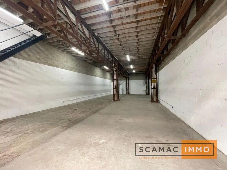 dans Villeneuve-Saint-Georges à vendre - Photo de l’immeuble – Image 1 sur 1