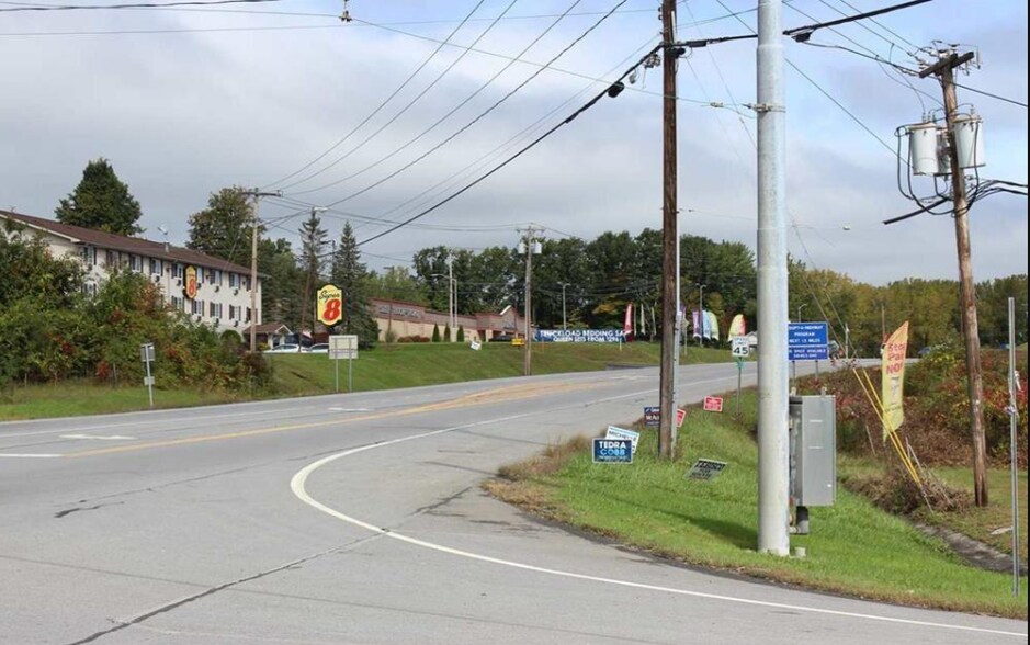 0 N Comrie Ave, Johnstown, NY à vendre - Photo de l’immeuble – Image 3 sur 9