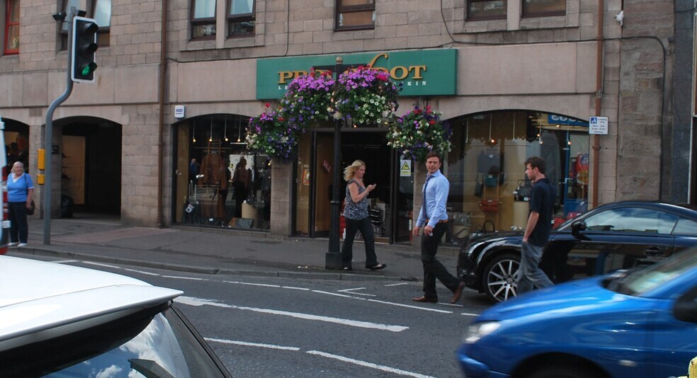 104 South St, Perth à vendre - Photo de l’immeuble – Image 2 sur 7