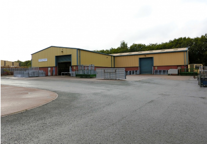 Hawkins Dr, Cannock à louer - Photo principale – Image 1 sur 1