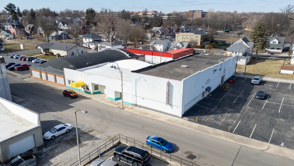 222 W 2nd St, Marion, IN à vendre - Photo de l’immeuble – Image 3 sur 8