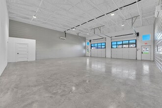 116 College Rd, Pineville, MO à louer Photo intérieure– Image 2 sur 5