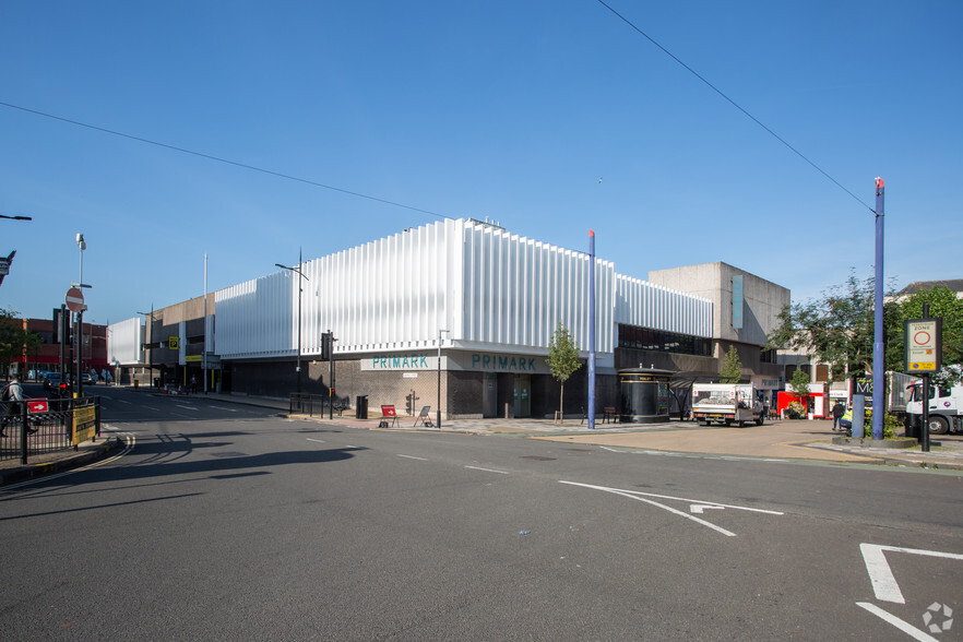 Wulfrun Sq, Wolverhampton à louer - Photo de l’immeuble – Image 3 sur 20