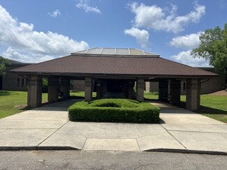 Plus de détails pour 120 Woodlands Blvd, Thomasville, GA - Bureau à louer