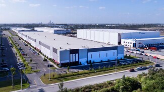 Plus de détails pour 3870 W 108 St, Hialeah, FL - Industriel/Logistique à louer