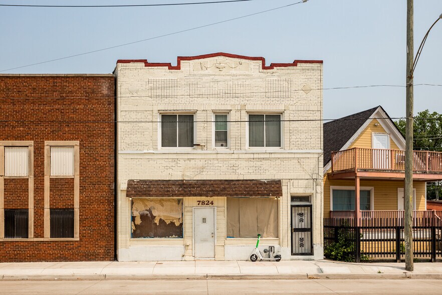 7824 Mount Elliott St, Detroit, MI à vendre - Photo de l’immeuble – Image 2 sur 17