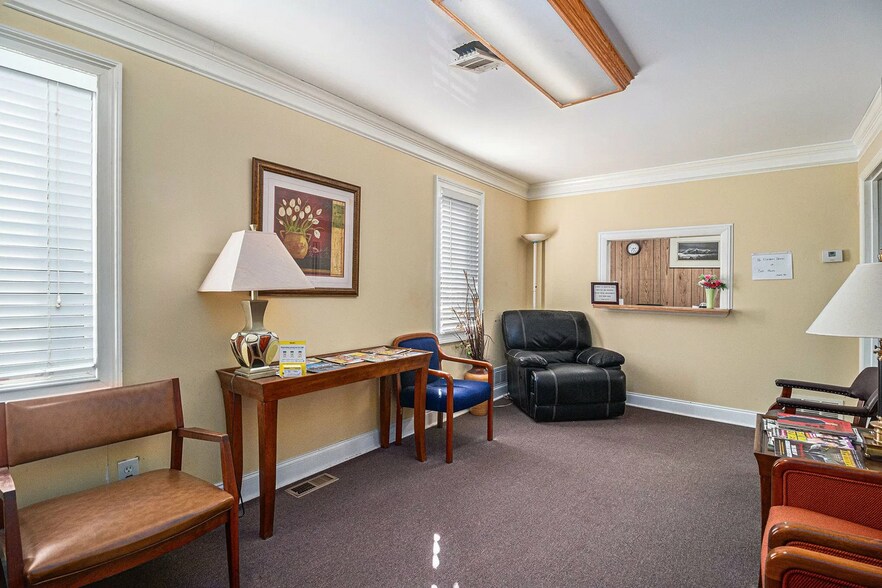 4537 Covington Hwy, Decatur, GA à vendre - Photo intérieure – Image 2 sur 6