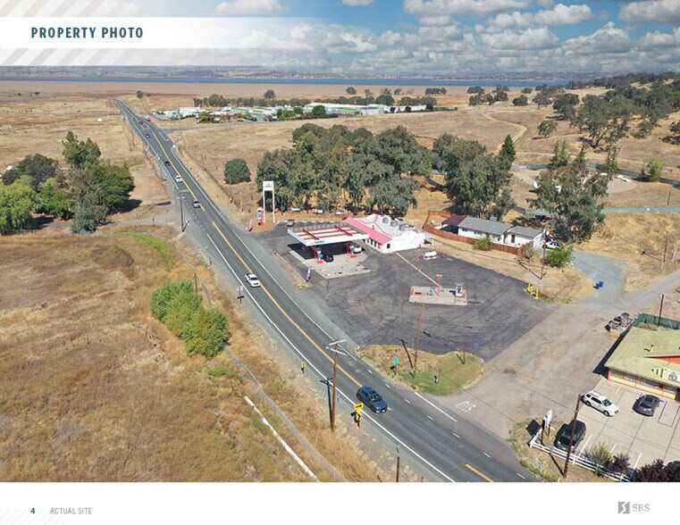 8048 W Highway 12, Valley Springs, CA à vendre - Photo de l’immeuble – Image 2 sur 8