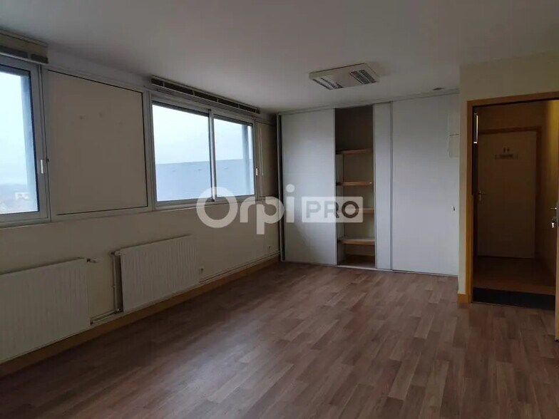 Bureau dans Limoges à louer - Photo intérieure – Image 2 sur 4