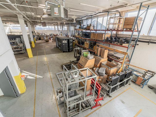 9124 Av Av du Parc, Montréal, QC à louer Photo intérieure– Image 1 sur 2