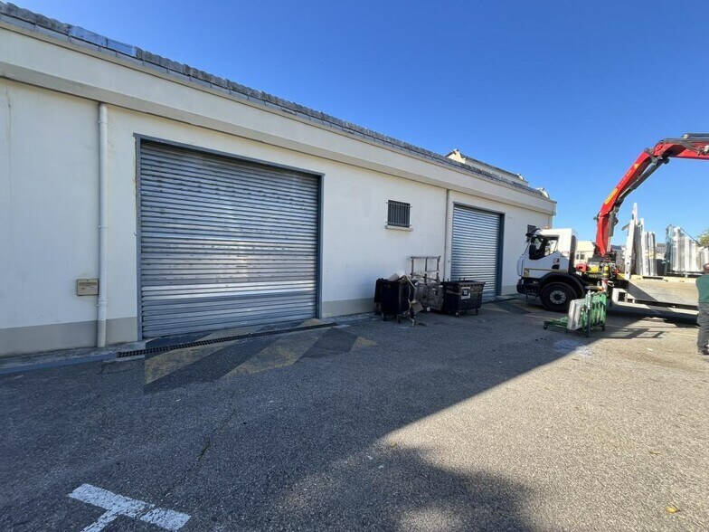 6 Boulevard Gueidon, Marseille à louer - Photo de l’immeuble – Image 2 sur 7
