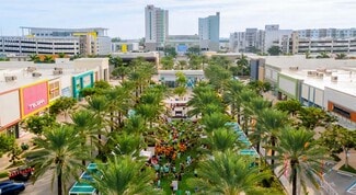Plus de détails pour 181 S Bryan Rd, Dania Beach, FL - Local commercial à louer