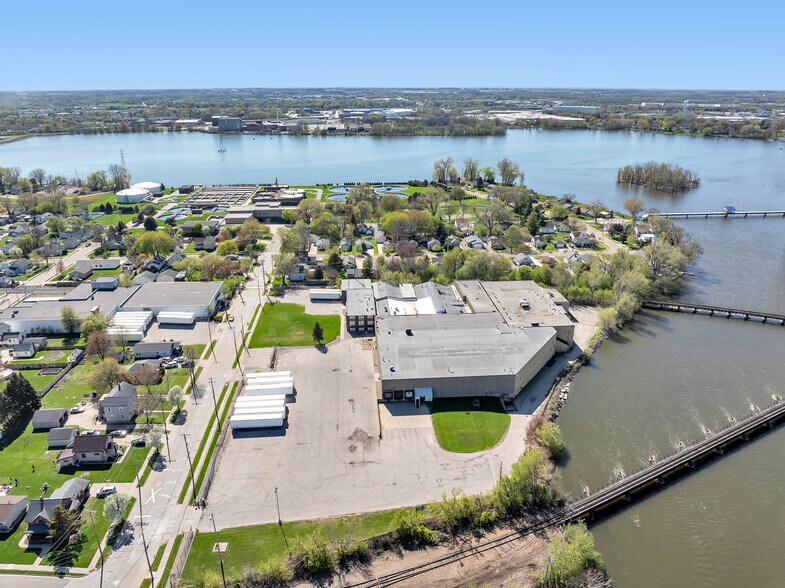 206 Garfield Ave, Menasha, WI à vendre - Aérien – Image 3 sur 14