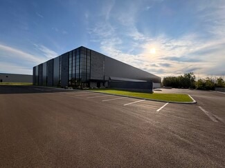 Plus de détails pour 350 Rue Hans-Zimmerman, Châteauguay, QC - Industriel/Logistique à louer