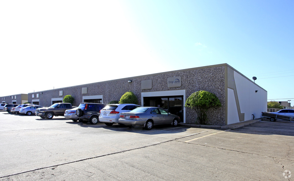 1306 Fm-1092, Missouri City, TX à louer - Photo principale – Image 3 sur 4