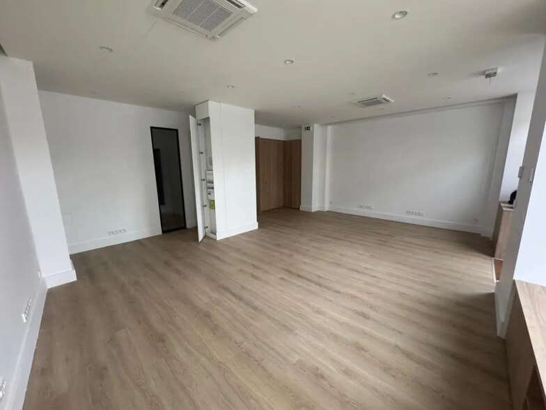 24 Rue Des Gobelins, Paris à louer - Photo de l’immeuble – Image 2 sur 5