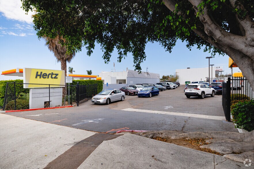 1120 W Laurel St, San Diego, CA à louer - Photo de l’immeuble – Image 1 sur 27