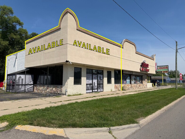 17425 Telegraph Rd, Detroit, MI à louer - Photo de l’immeuble – Image 1 sur 9