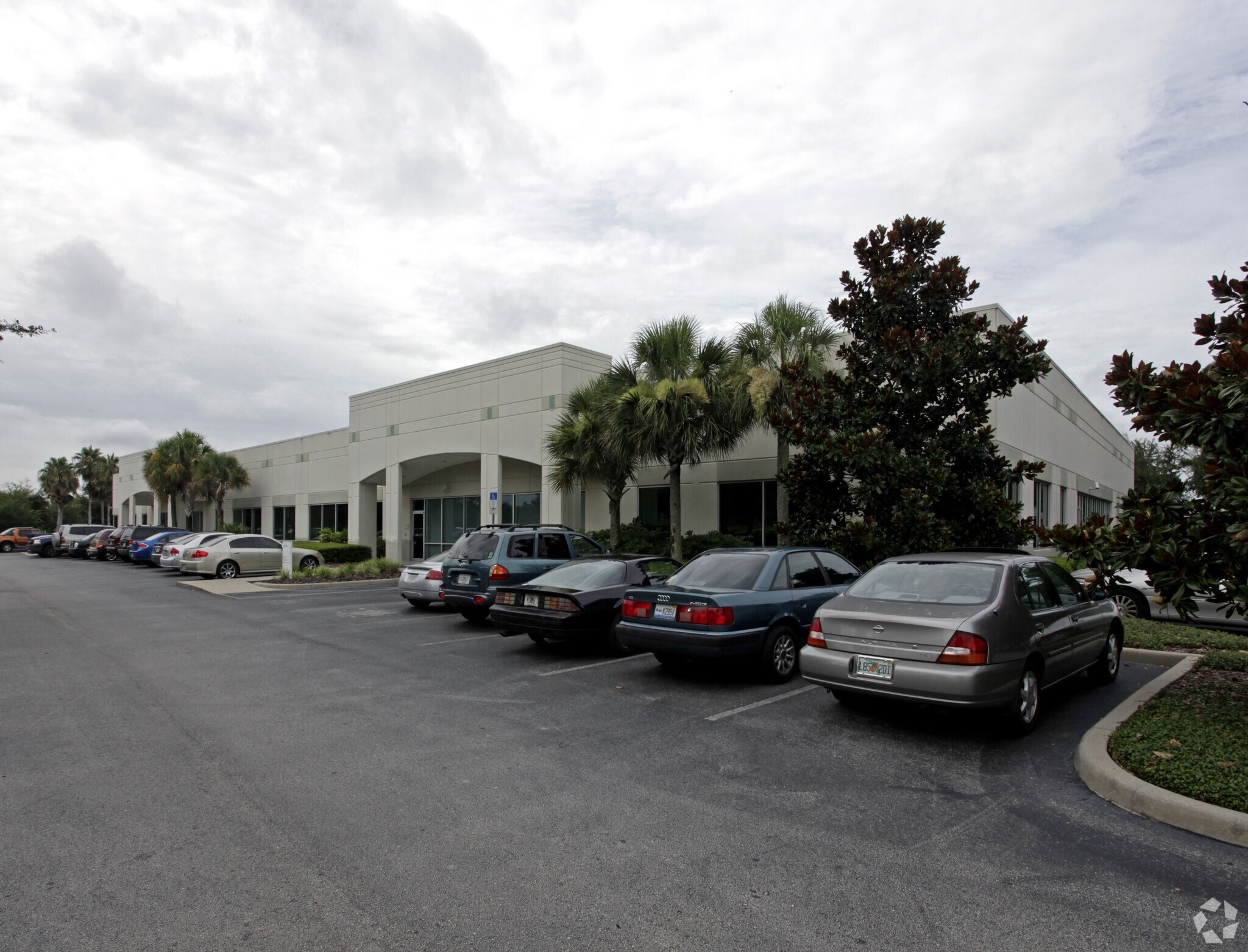 3626 Quadrangle Blvd, Orlando, FL à louer Photo principale– Image 1 sur 4