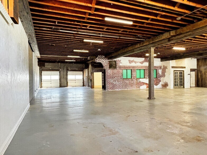 6545 E 49th Ave, Commerce City, CO à vendre - Photo intérieure – Image 3 sur 12