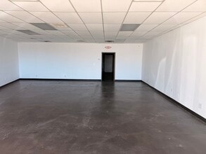 800-828 W Edmond Rd, Edmond, OK à louer Photo intérieure– Image 1 sur 3