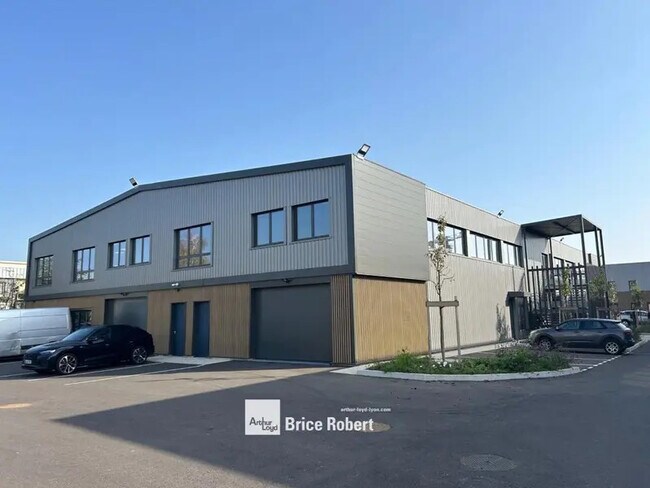 Plus de détails pour 45 Rue Ampère, Chassieu - Local d'activités à louer