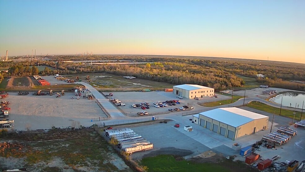 11603 I-10 Frontage, Baytown, TX à vendre - Aérien – Image 1 sur 1