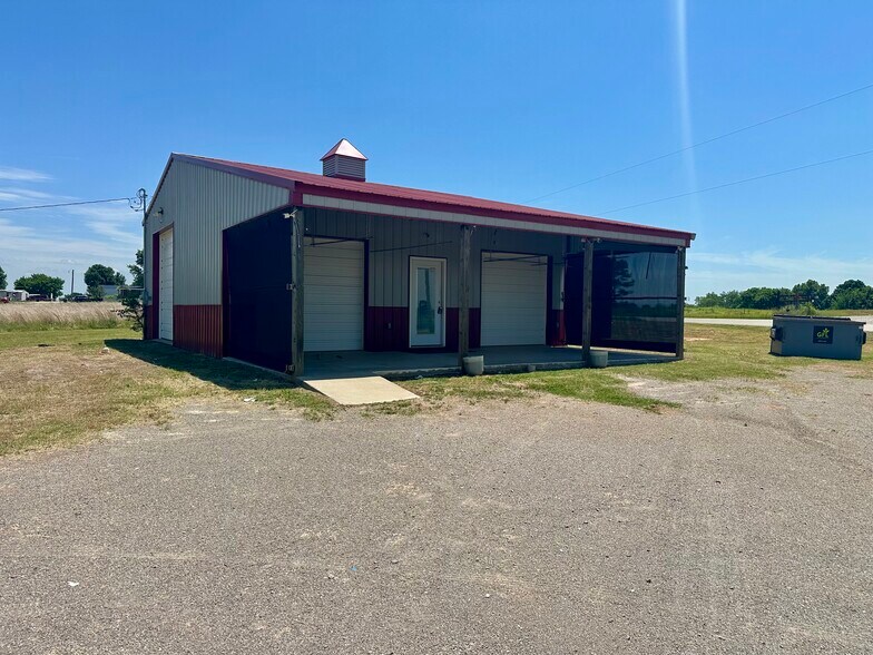 26229 W 180th St, Purcell, OK à vendre - Photo de l’immeuble – Image 1 sur 28