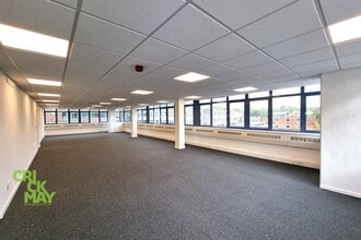 Harlands Rd, Haywards Heath à louer Photo intérieure– Image 1 sur 4