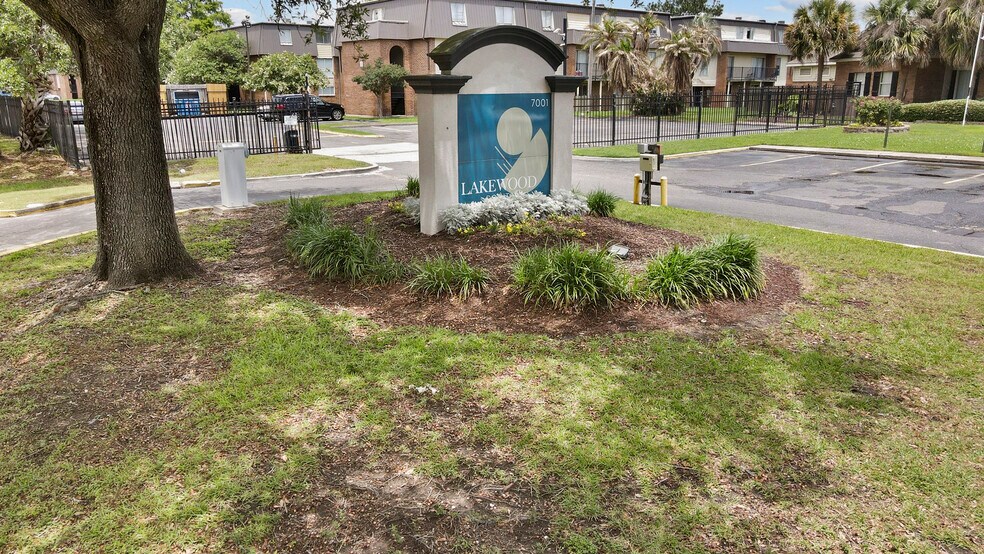 7001 Martin Dr, New Orleans, LA à vendre - Autre – Image 2 sur 19
