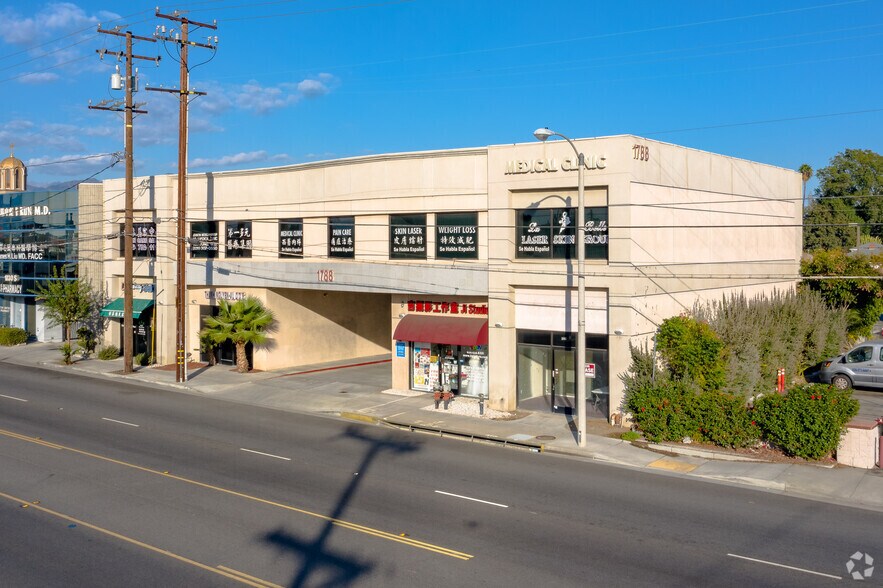 1788 S San Gabriel Blvd, San Gabriel, CA à louer - Photo principale – Image 1 sur 16