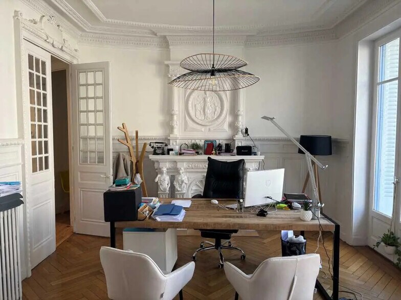Bureau dans Lyon à louer - Photo de l’immeuble – Image 3 sur 4