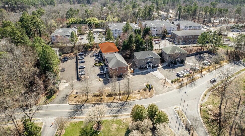 2741 Campus Walk Ave, Durham, NC à louer - Photo de l’immeuble – Image 3 sur 17