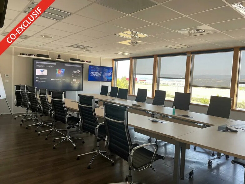 Bureau dans Valence à louer - Photo de l’immeuble – Image 3 sur 6